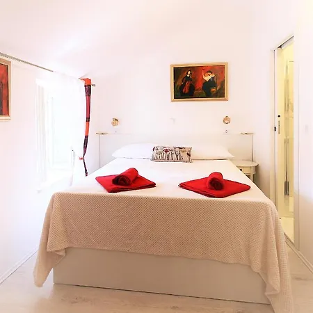 בית הארחה Angelus 3*